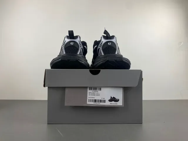 Black White Chunky Sole Mesh Upper Sneakers 17