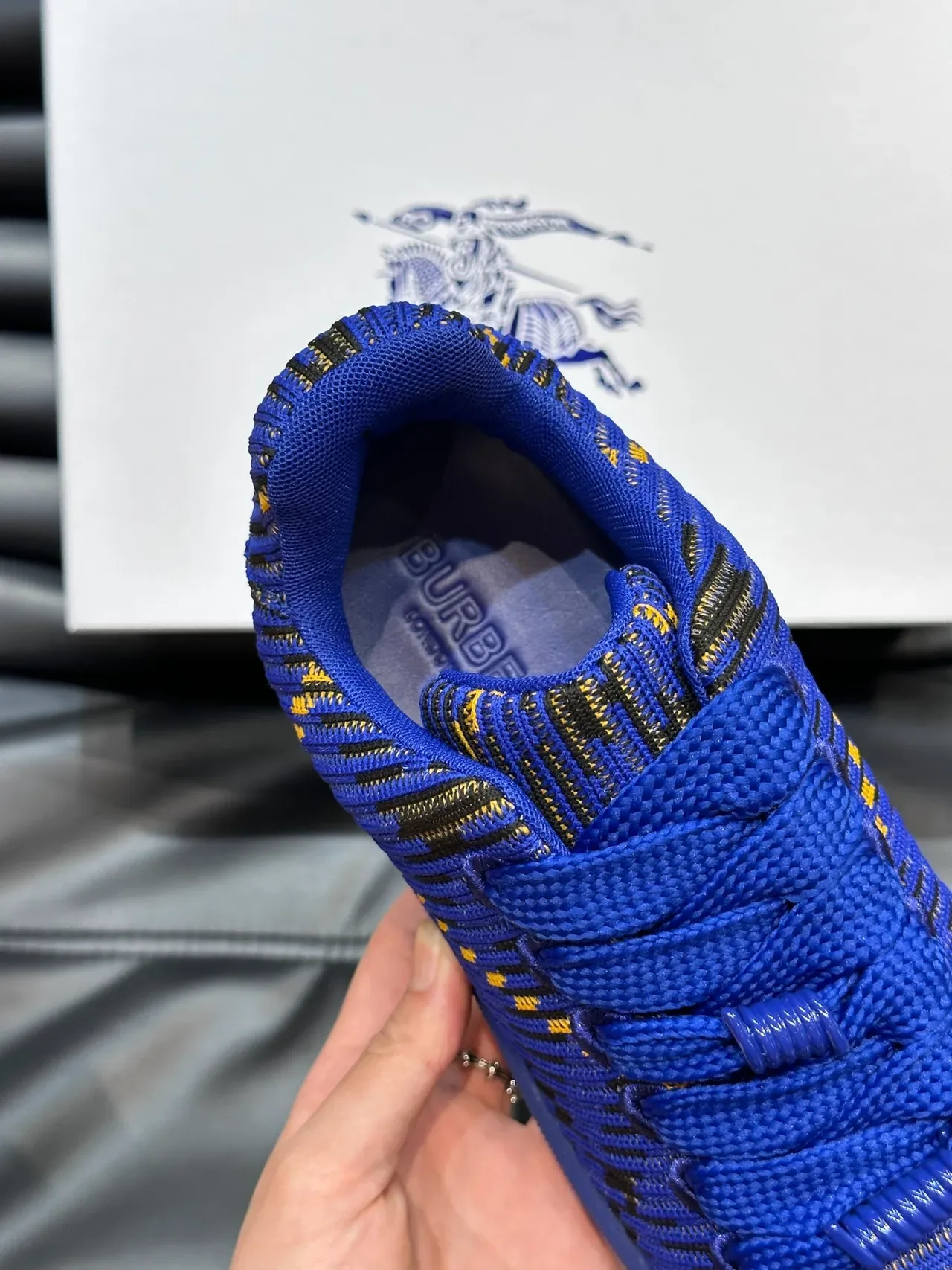 Blue Knit Woven Pattern Low-Top Sneakers 3