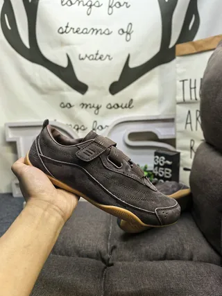 Brown Beige Laceless Dual Strap Closure Sneakers 5
