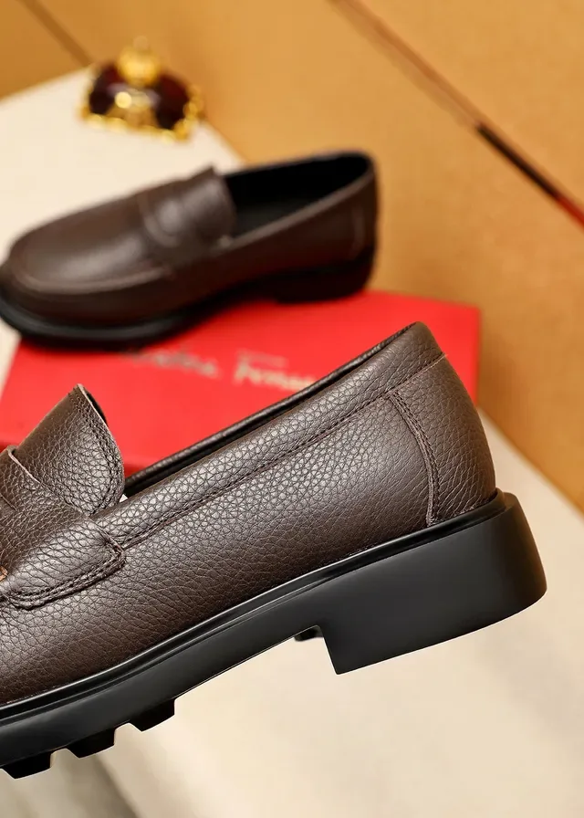 Brown Black Pebbled Leather Penny Strap Loafer 7