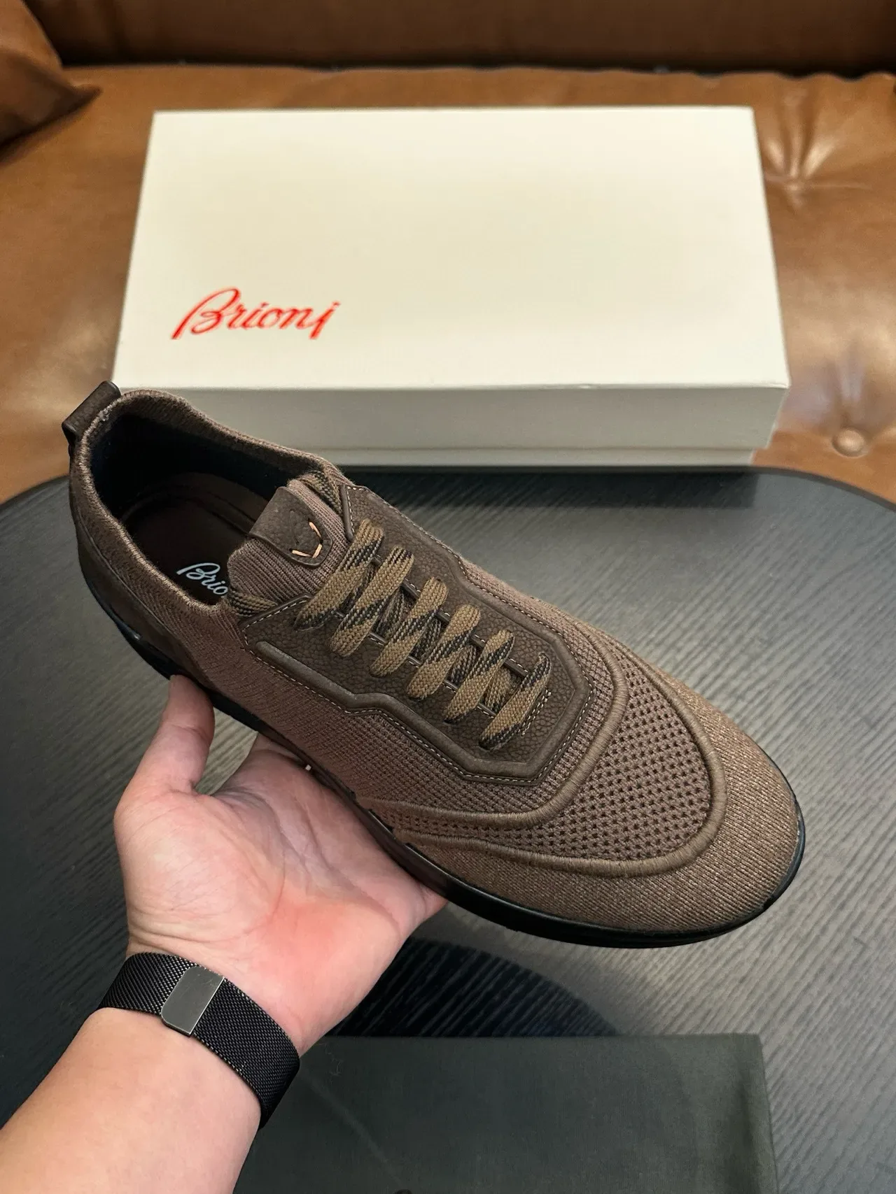 Sneakers lifestyle hybrides marron en maille et tissé 3
