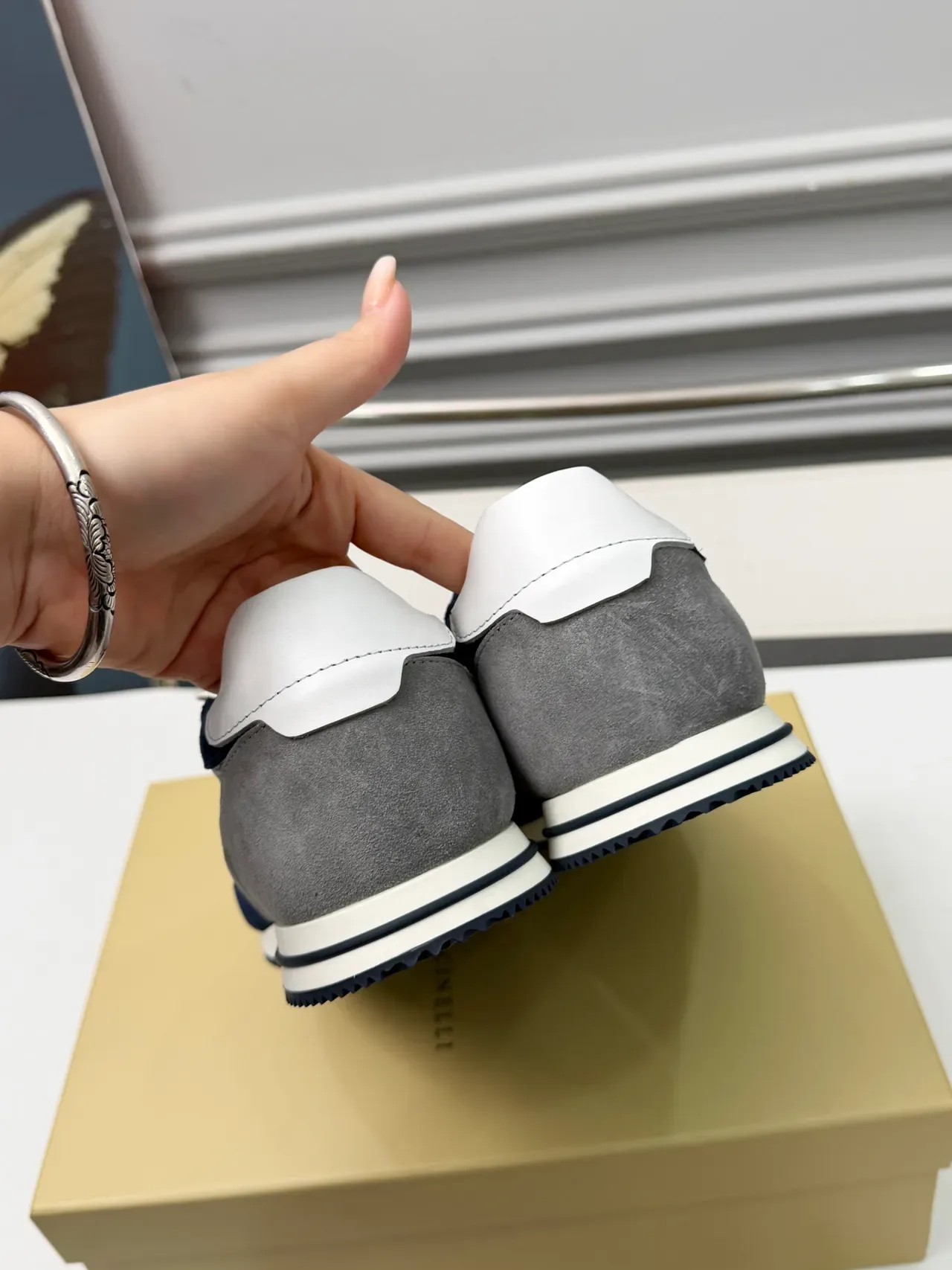 Brunello Cucinelli Sneakers lifestyle de material mixto navy y gris 3