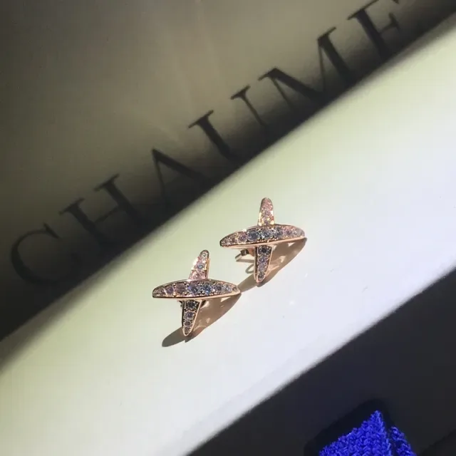 Chaumet Étoile Star Pavé Crystal Stud Earrings 2