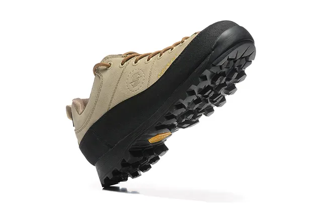 CRISPI Army Green Black Low-Cut Boot Matte Leather Upper Hiking Boots 18
