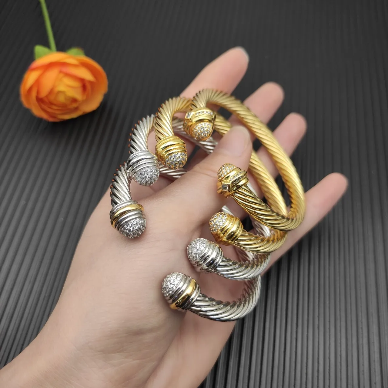 David Yurman Cable Classic Cuff 金银 扭转 微晶石镶嵌 球形末端 手镯 4