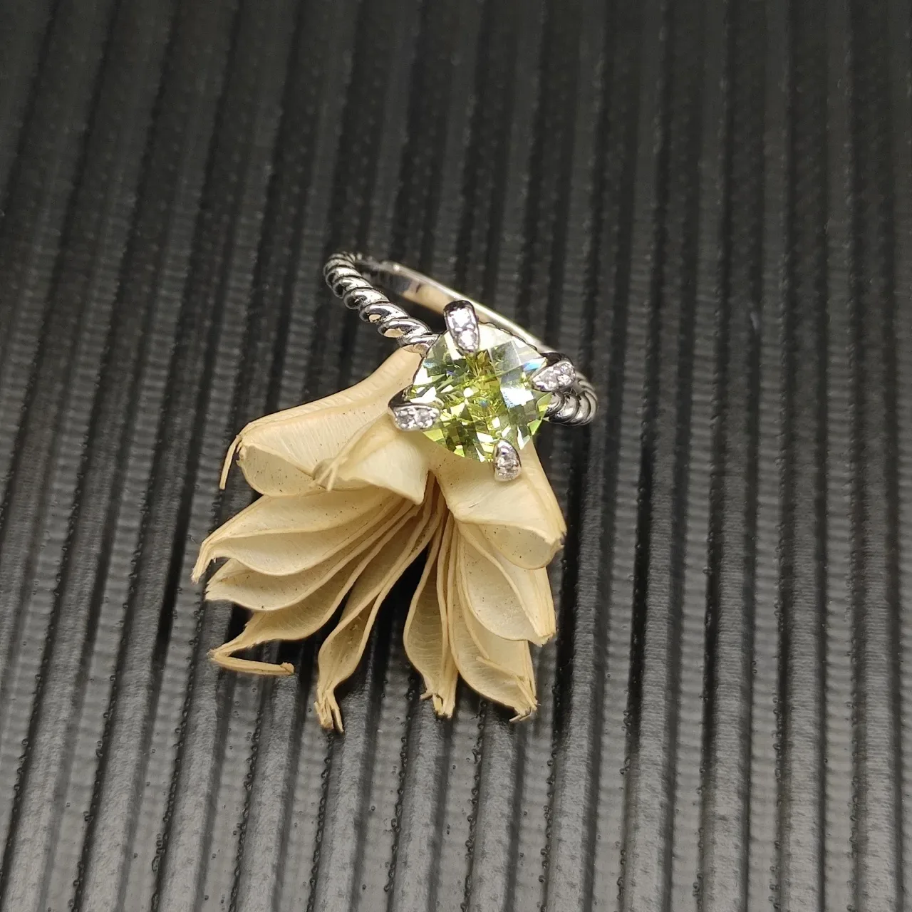 David Yurman Cable Collection Peridot Cushion-Cut Ring 6