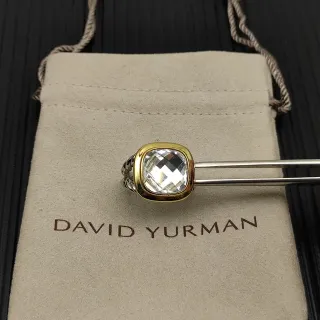 David Yurman दो टोन कुशन-कट स्टोन अंगूठी