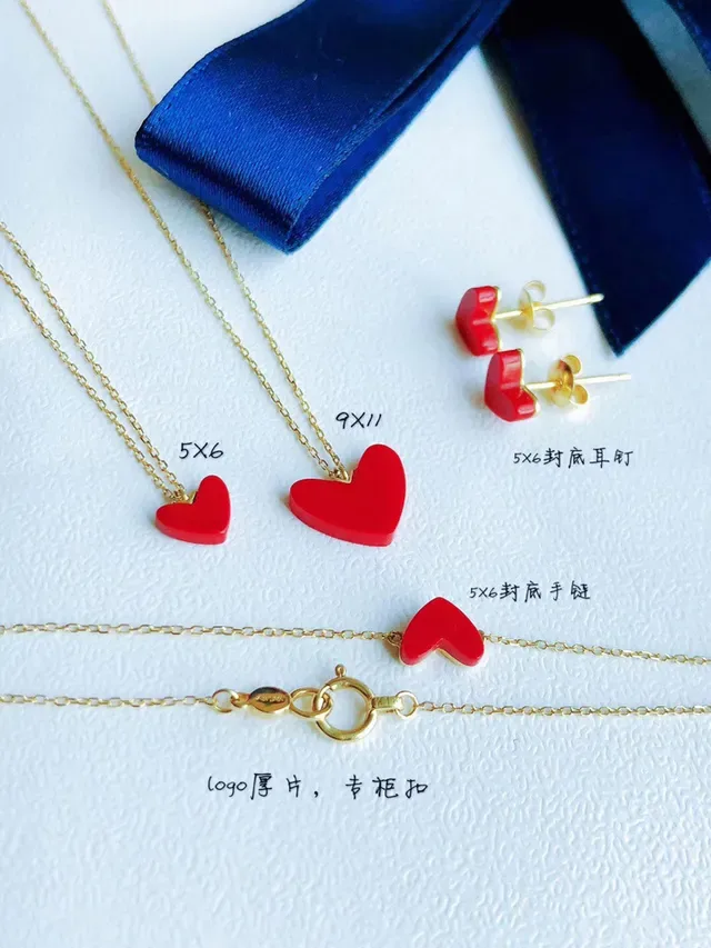 Double-Layered Red Enamel Heart Pendant Necklaces 3