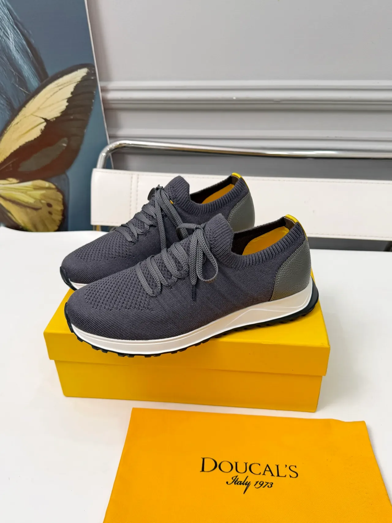 DOUCAL'S Sneakers Gris Blanc avec tige en tricot et contrefort en cuir au talon 4