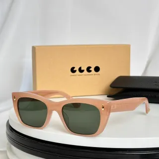 Garrett Leight Angular Cat-Eye অর্ধস্বচ্ছ আডু সানগ্লাস