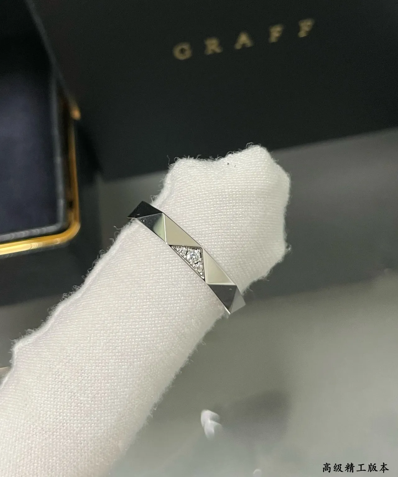 Geometric Faceted Pavé-Set Multi-Tone Stackable Rings 3