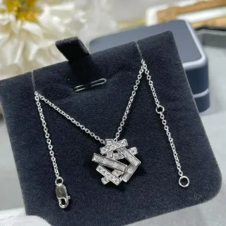 Collier pendentif en pierre baguette géométrique en couches