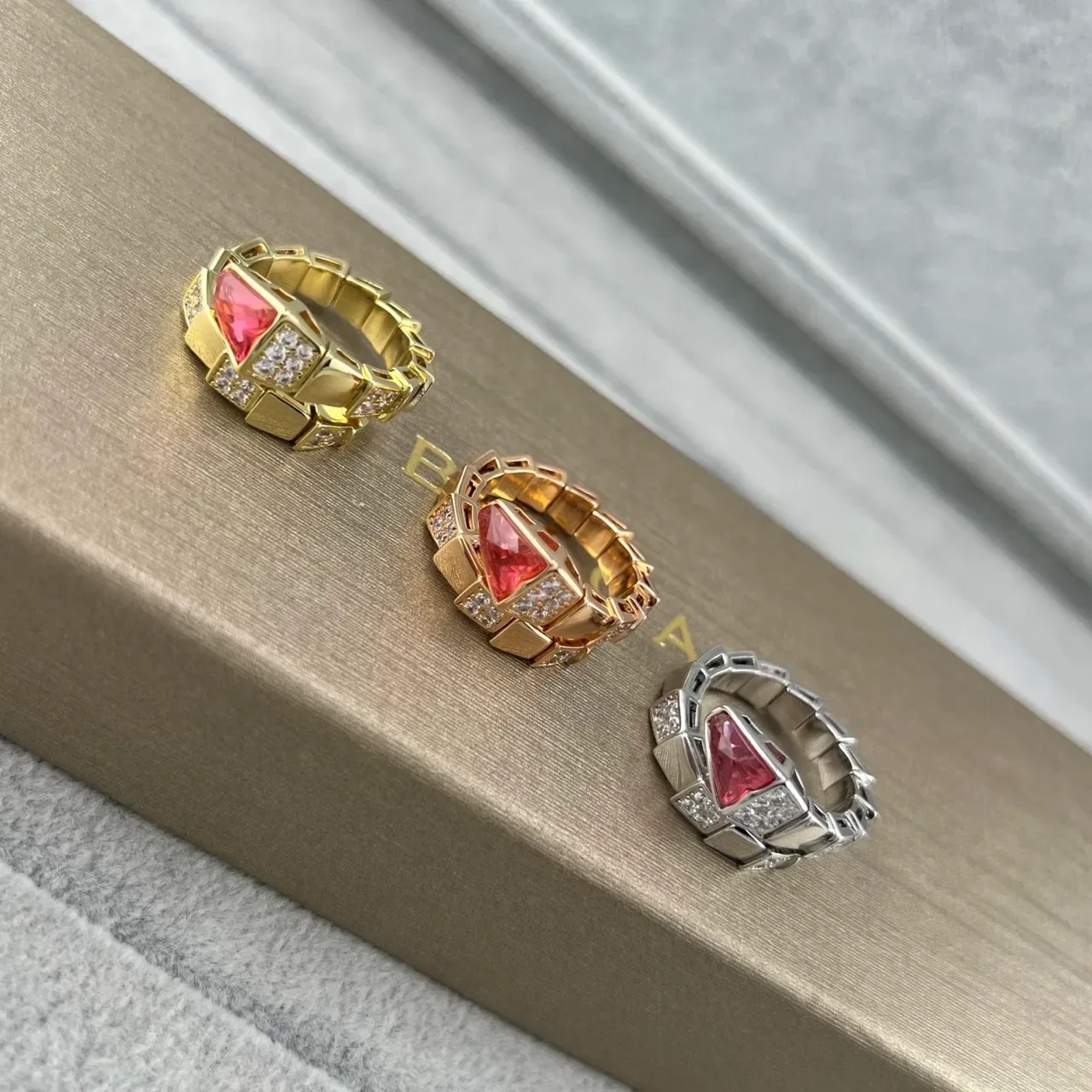 Geometric Pavé-Diamond Triangular-Stone Rings 3