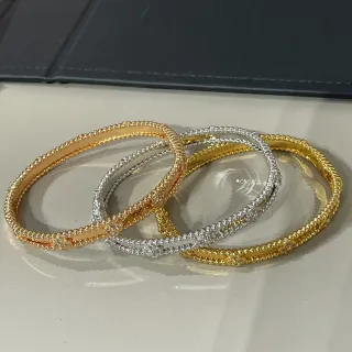 金银色调串珠镶嵌花卉手镯