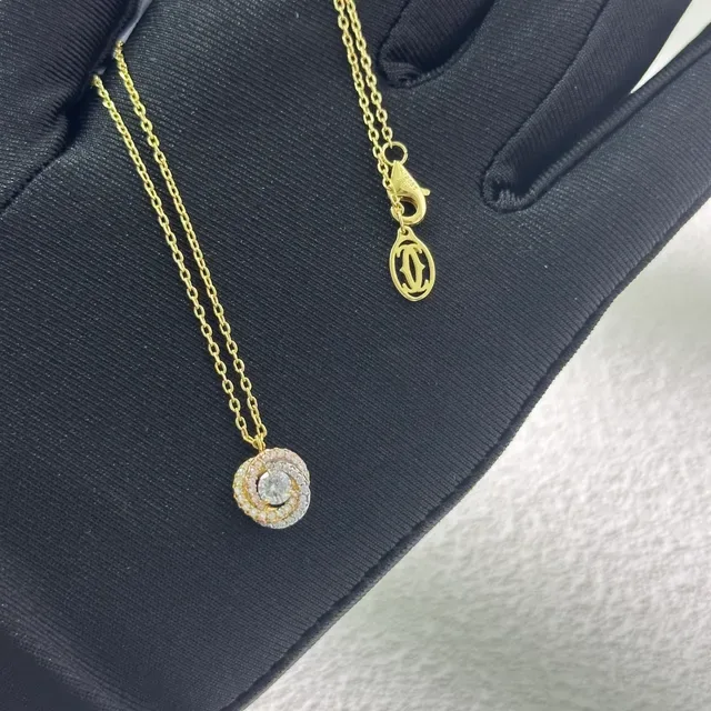 Gold Chain Multi-Halo Crystal Pendant Necklace 2