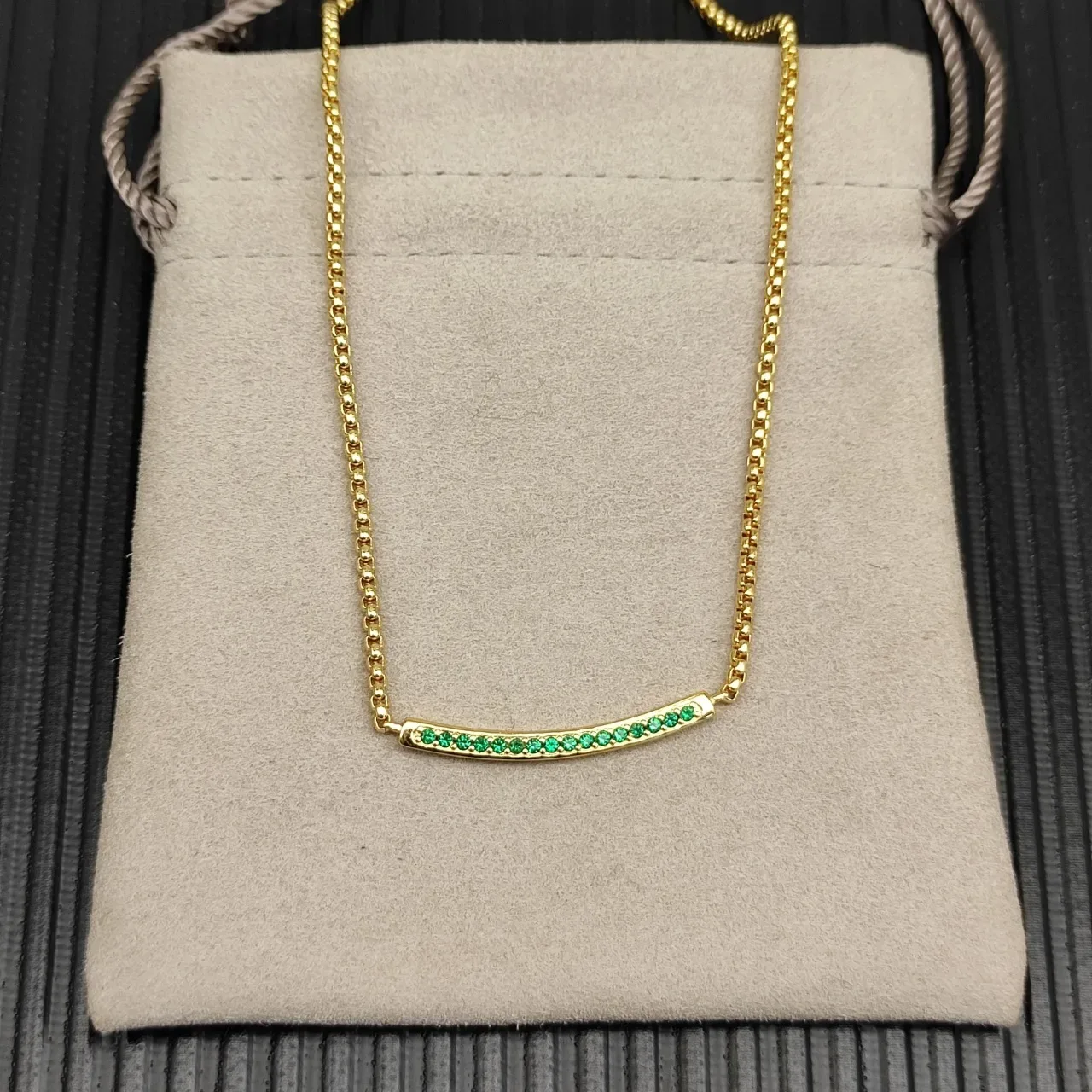 Gold Green Curved Bar Pendant Channel-Set Gemstones Necklace 8