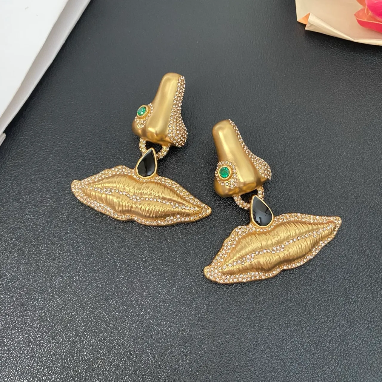 Gold Green Figurative Nose-and-Lips Motif Pavé Crystal Embellishment Earrings 3