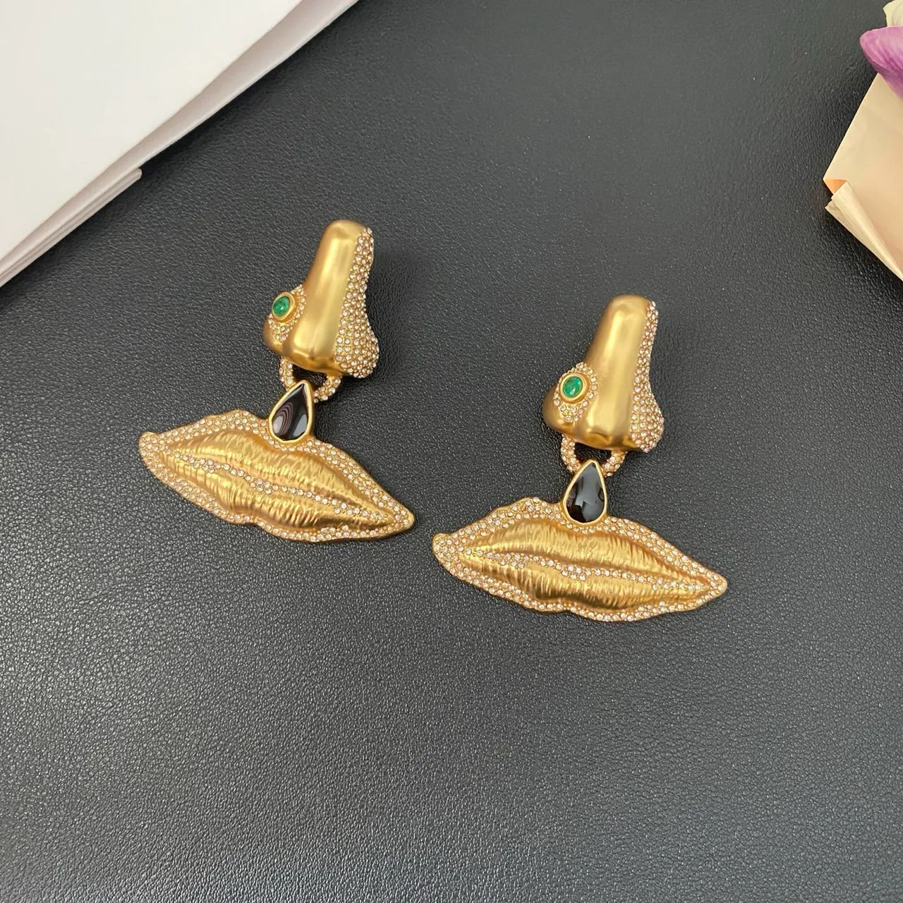 Gold Green Figurative Nose-and-Lips Motif Pavé Crystal Embellishment Earrings 4