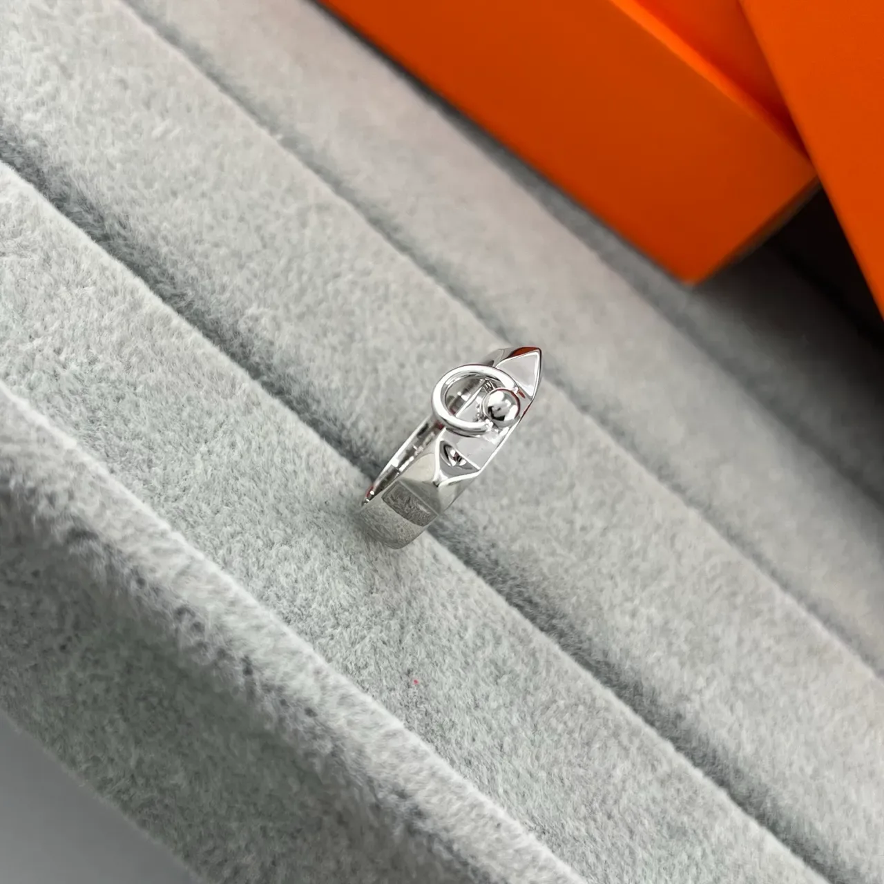 Gold Silver Geometric Band Polished Metal Ring 3