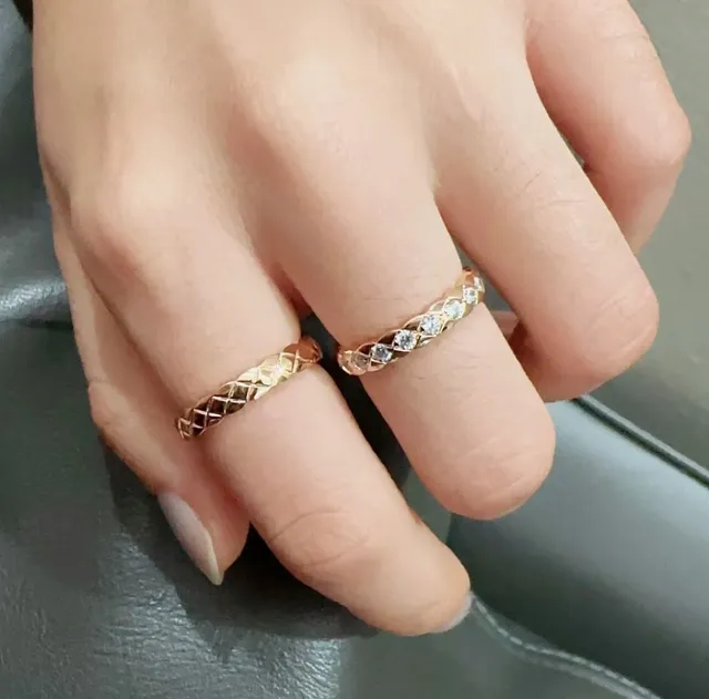 Gold Silver Quilted Texture Thin Band Ring 9