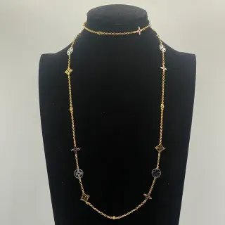 Collier Chaîne Longue Charms Multiples Ton Doré