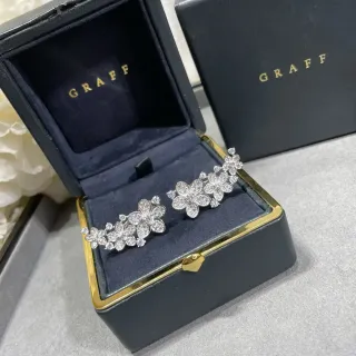 Graff फ्लोरल क्लस्टर Pavé ডায়মন্ড ইয়াররিংস