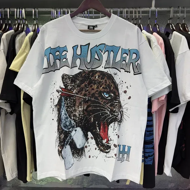 Graphic-Print Oversized Leopard T-Shirt 10