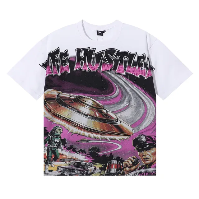 Graphic-Print Oversized Sci-Fi Illustration T-Shirt 3