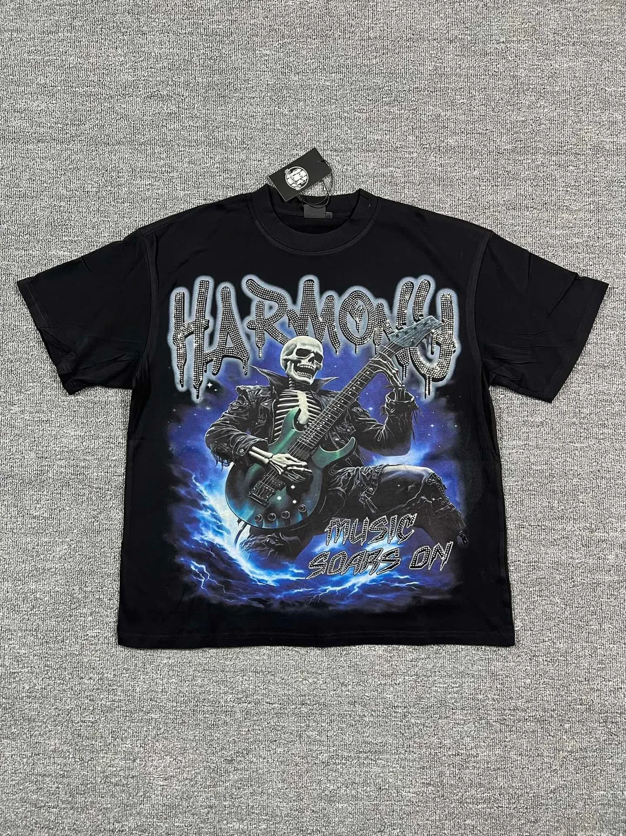 Graphic-Print Rhinestone-Accented Rock-Themed Oversized T-Shirt 4