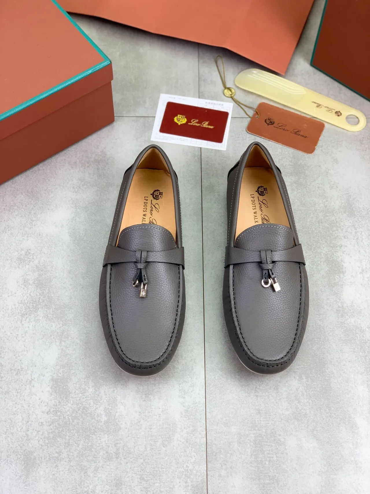 Gray Pebbled Leather Tassel Strap Loafers 4