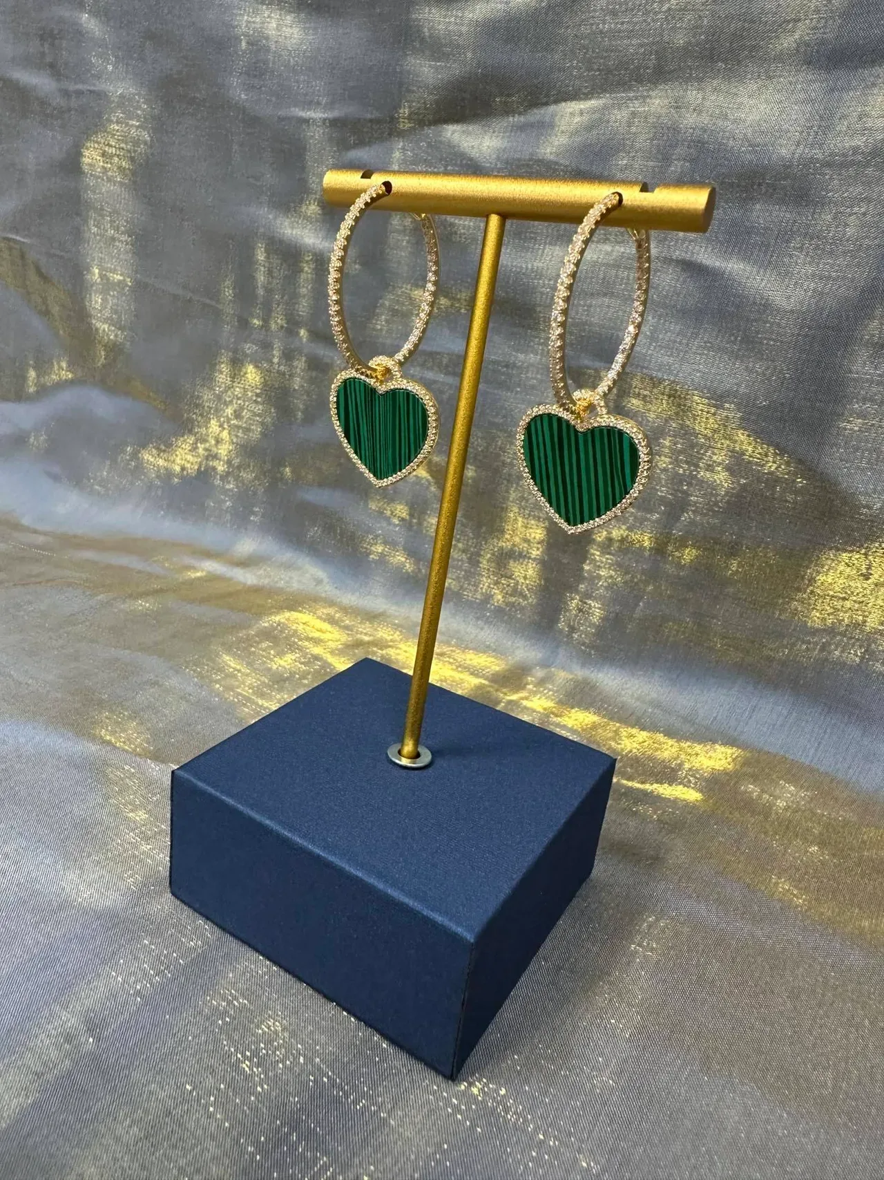 Boucles d'oreilles pendantes en forme de cœur avec incrustation de malachite en pavé 9
