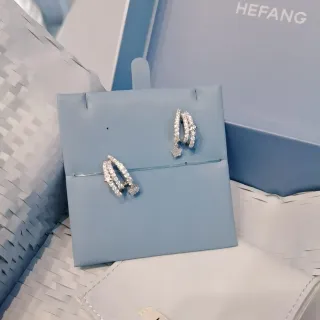 HEFANG أقراط كريستال مغطاة غير متماثلة ذات خطاف مزدوج
