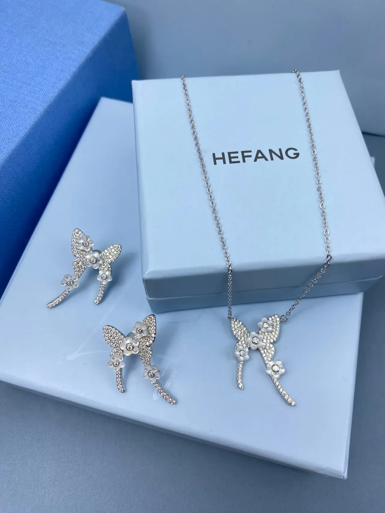 HEFANG Floral Crystal Pavé Pearl Earrings 4