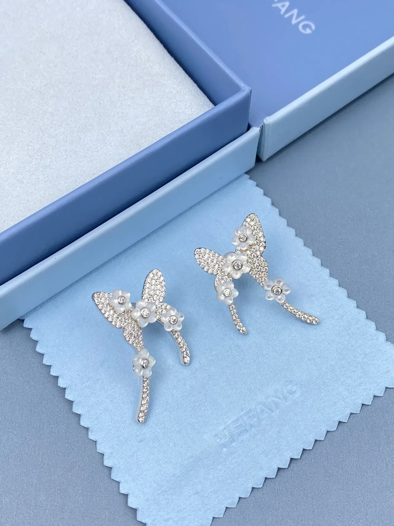 HEFANG Floral Crystal Pavé Pearl Earrings 6