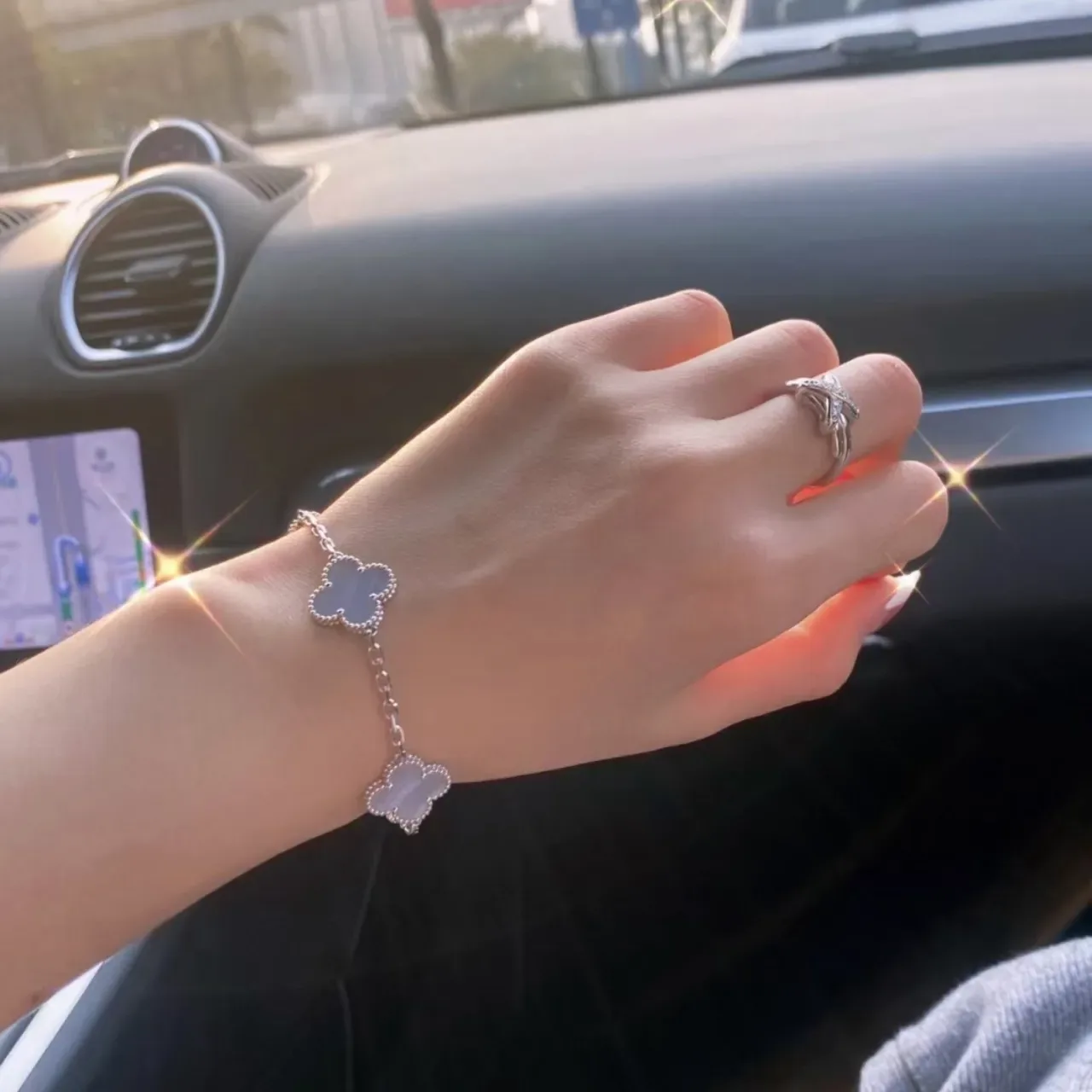 Bracelet Chaîne Trèfle Mère de Perle Lavande Argent 3