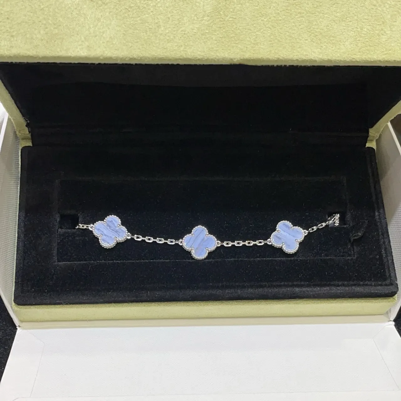 Bracelet Chaîne Trèfle Mère de Perle Lavande Argent 4
