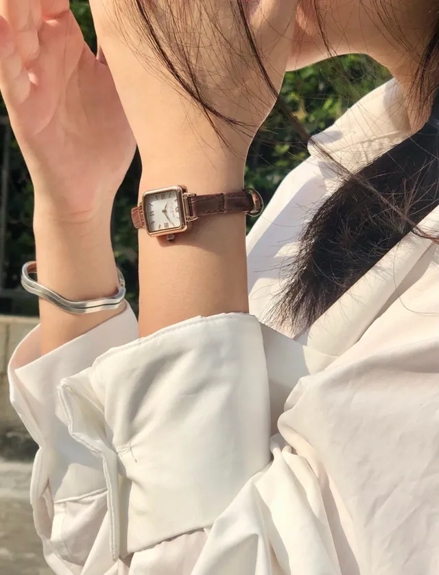 Lola Rose Mini Square Rose Gold Tone Brown Leather Quartz 手表 11