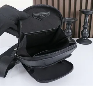 Montblanc Sac messenger structuré noir 2
