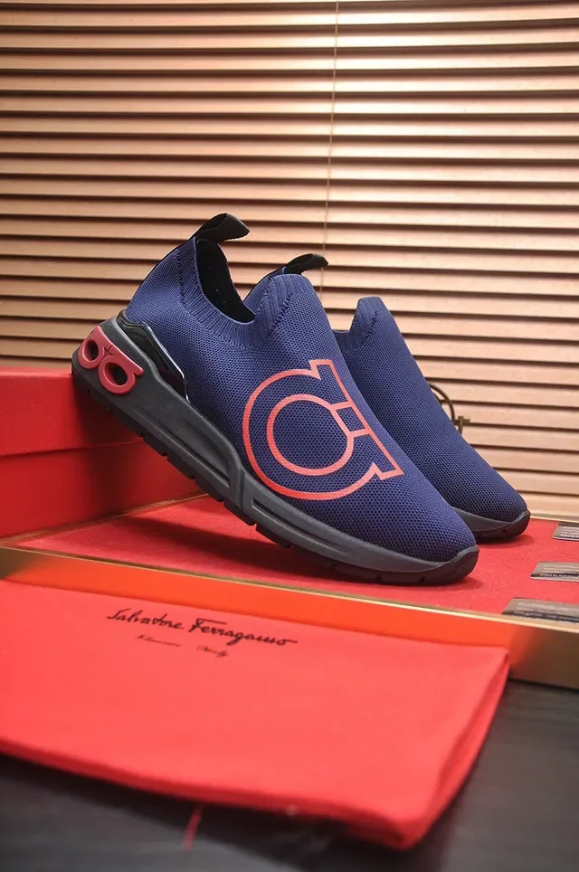 Navy Red Slip-On Knit Bold Monogram Logo Sneakers 3