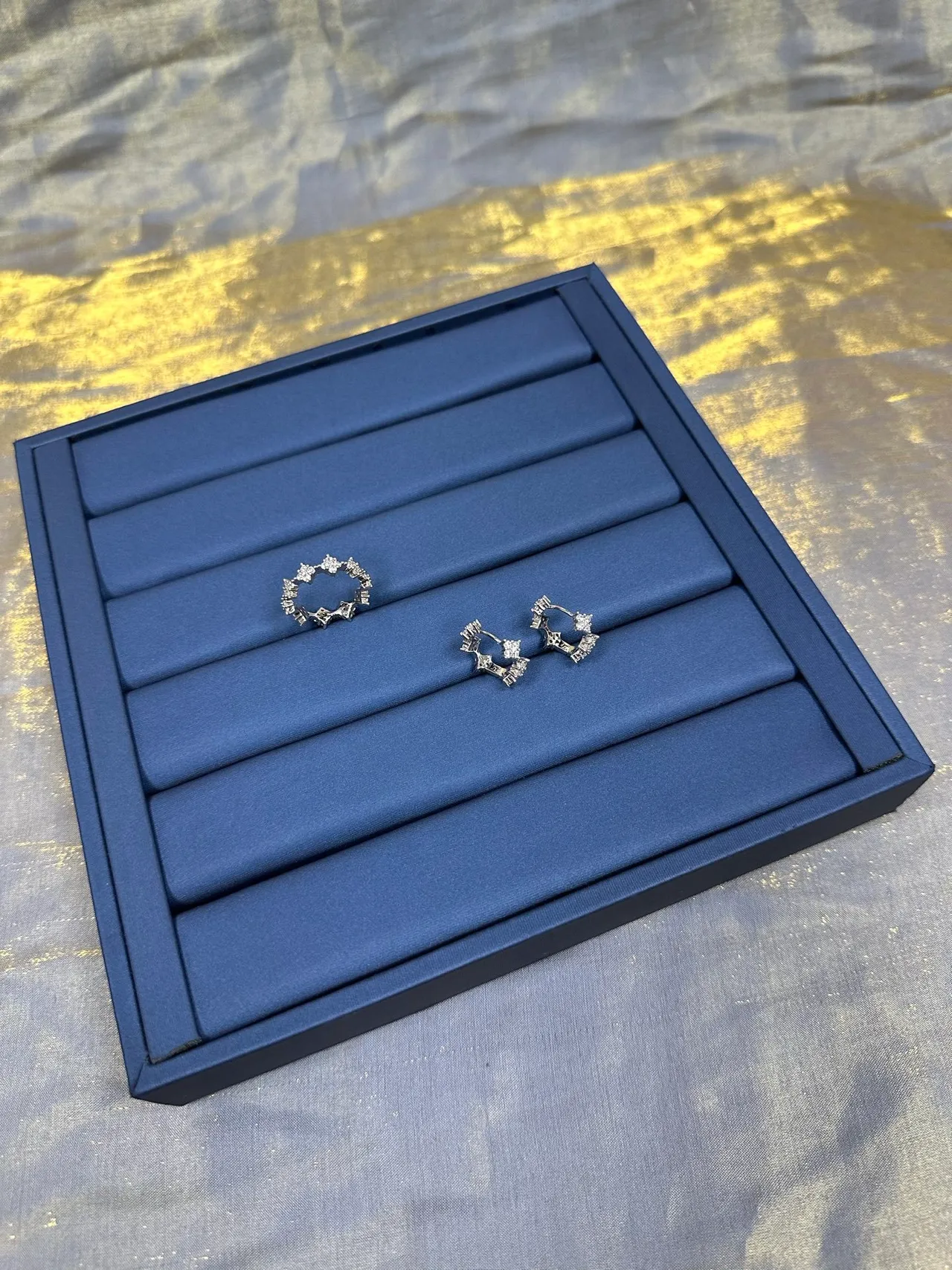 Navy Silver Multi-Stone Cluster Geometric Center Jewelry 5