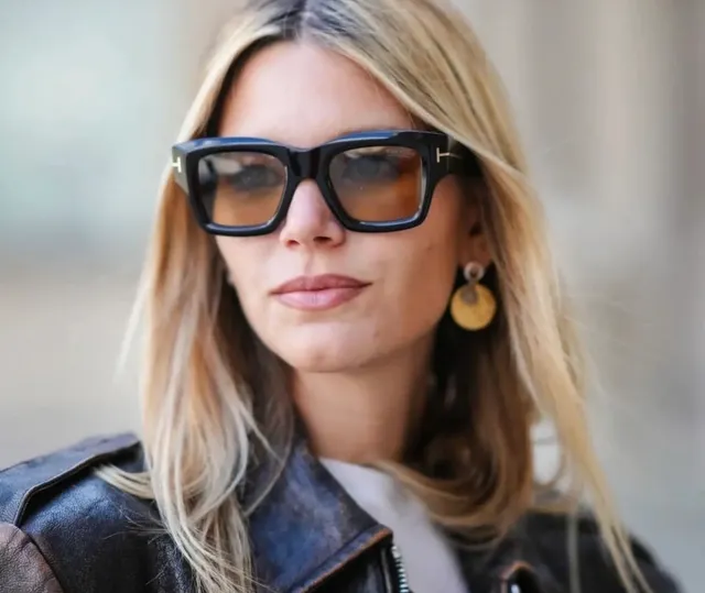Oversized Rectangular Black Frame Amber Lens Sunglasses 9