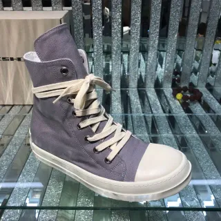 Zapatilla de plataforma alta con tela canvas color morado-gris