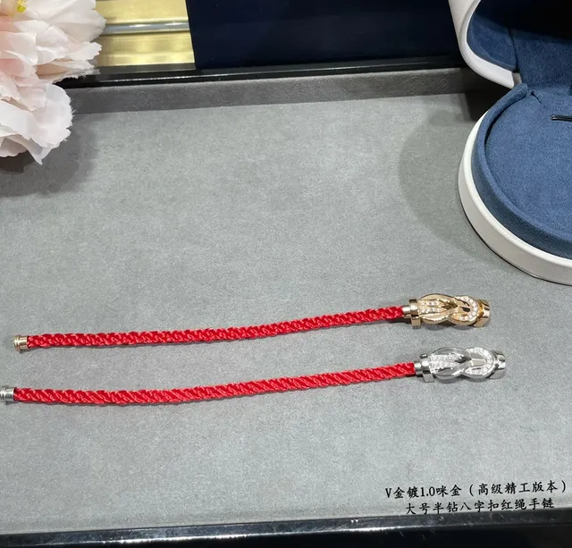 Red Gold Braided Cord Knot-Shaped Metal Clasp Bracelet 9