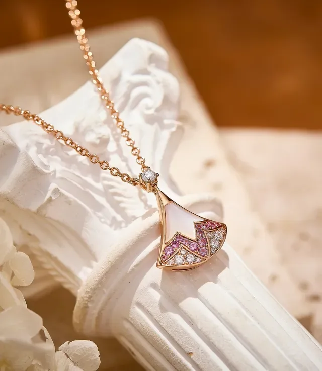 Rose Gold Fan-Shaped Enamel and Pavé Stone Pendant Necklace 4