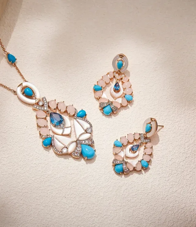 Collier pendentif or rose, turquoise et perle-mere 4