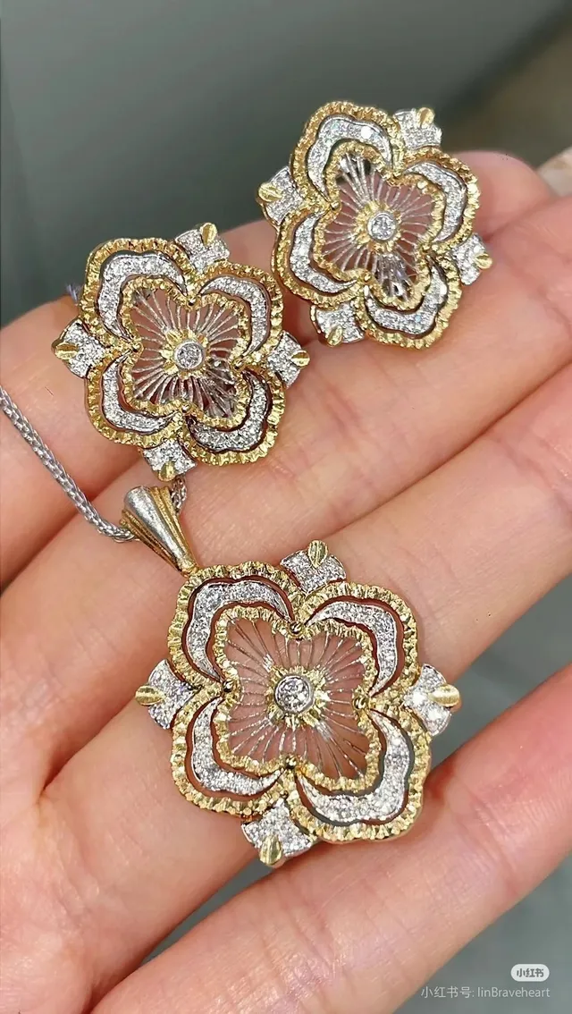 Brincos de prata e ouro com filigrana floral pavé-set 6