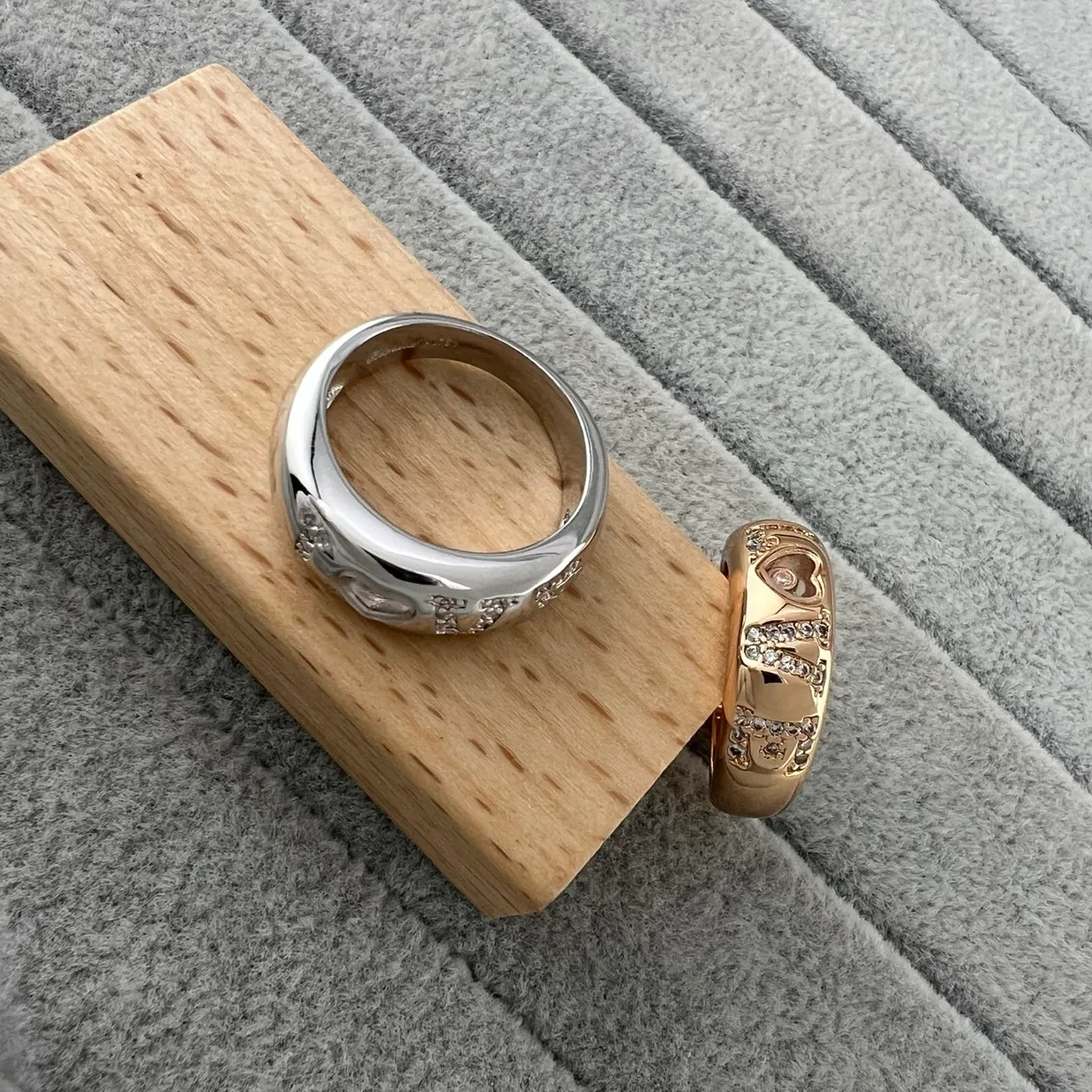 Silver Gold Heart-Motif Openwork Pavé-Set Stones Ring 4