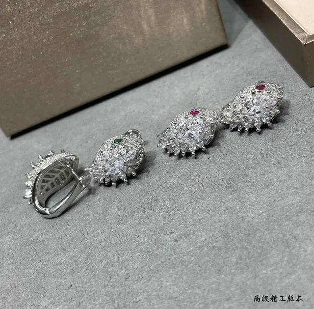 Silver Red Floral Cluster Pavé-Set Clear Stones Earrings 3