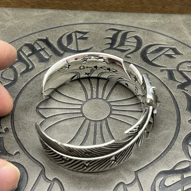 Star and Feather Motif Silver Cuff Bracelet 8