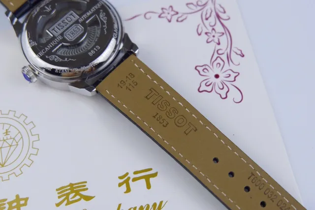 Tissot Le Locle Powermatic 80 सफेद डायल काला लेदर यांत्रिक घड़ी 5